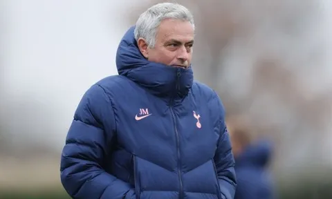 Spurs đại thắng, Mourinho ca ngợi "kẻ hủy diệt" mới
