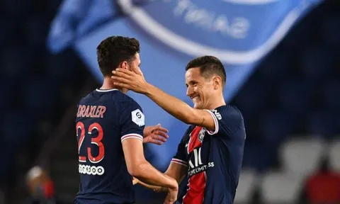 HLV mở đường cho Julian Draxler cập bến Premier League?