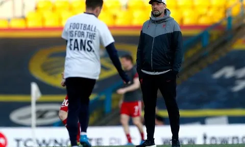 Klopp cảnh báo điều đáng sợ dành cho "Big Six" Premier League