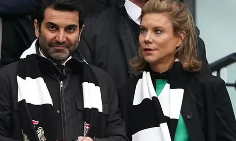 Sếp lớn Newcastle lên tiếng bảo vệ Abramovich