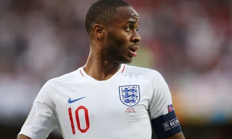 Harry Kane cho thấy Pep không nên để mất sao 85 triệu euro