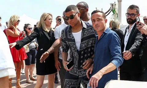 Sự kiện đầu tiên Mbappe góp mặt sau chữ ký lịch sử với PSG