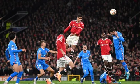 Sự vượt trội của Raphael Varane
