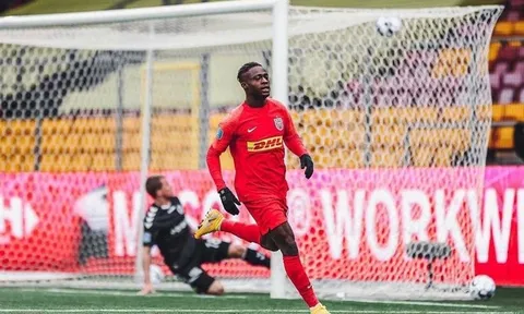 HLV xác nhận, Man Utd đón tin vui từ chân sút 19 tuổi