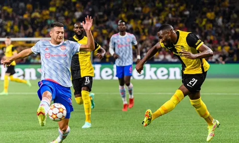 Tại sao Diogo Dalot có thể tự tin giành lại vị trí ở M.U từ Wan-Bissaka?