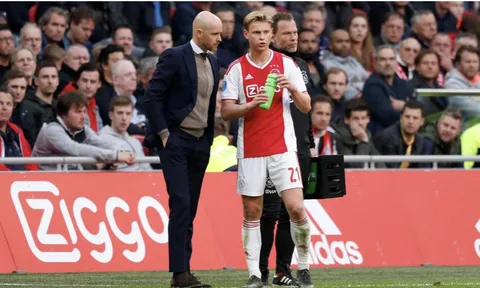 Tại sao Man United lại muốn bằng được De Jong