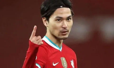 Cánh tay phải của Klopp khẳng định Minamino có tương lai ở Liverpool