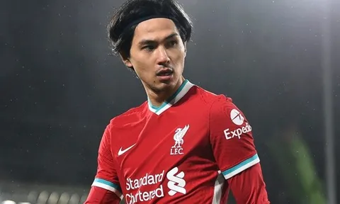 HLV thông báo đàm phán, Minamino gặp Liverpool làm cho ra lẽ