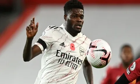 Tạm quên Partey, CĐV Arsenal đang ngất ngây với "Quái thú thầm lặng" trong tuyến giữa