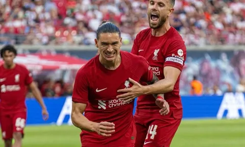 Nunez ghi 4 bàn từ ghế dự bị, Liverpool thắng hủy diệt