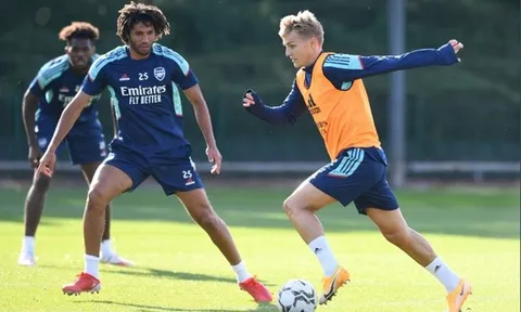 Tân binh Arsenal rạng rỡ trước thềm đại chiến Man City