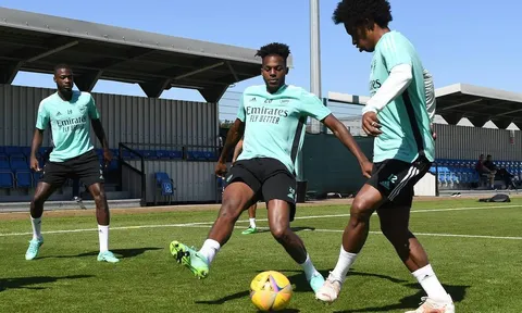 Tân binh có mặt ở Arsenal sau thất bại tủi hổ