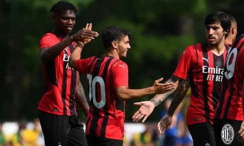 Tân binh ghi bàn, AC Milan hủy diệt Modena không thương tiếc