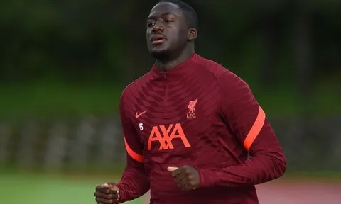 Tân binh Liverpool: “Tôi có thể ghi bàn bằng chân nhiều hơn bằng đầu”