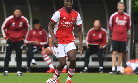 Tân binh Lokonga gửi thông điệp đến NHM sau trận ra mắt Arsenal