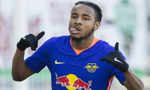 Tăng lương gấp 3, M.U quyết đưa họng pháo Bundesliga đến Premier League