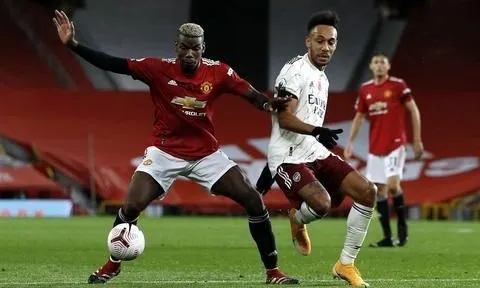 Tăng lương khủng cho Pogba, M.U tạo ra một Aubameyang khác?