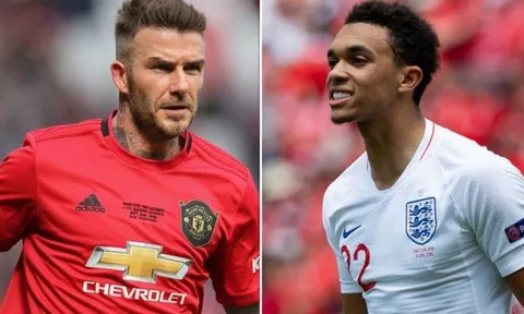 "Tạt như thánh", sao trẻ Liverpool được ví với Beckham