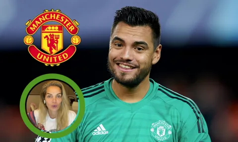 "Tẩu thoát" khỏi Man Utd bất thành, Romero và vợ nhận thông điệp từ Berbatov