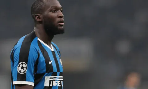 Tệ chưa từng thấy, Lukaku bị Conte đối xử 'phũ phàng'
