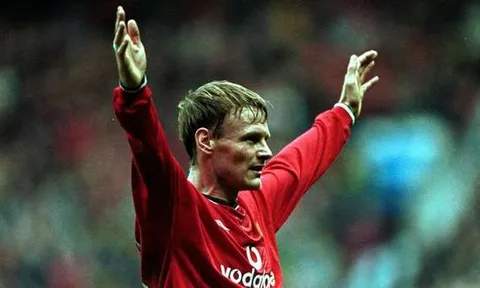 Teddy Sheringham chỉ ra tiền đạo lý tưởng cho Man Utd