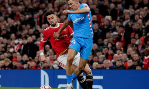 Alex Telles chuẩn bị ra đi, M.U phải gánh lương