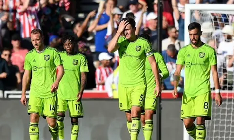 Ten Hag nhận lời cảnh báo đanh thép