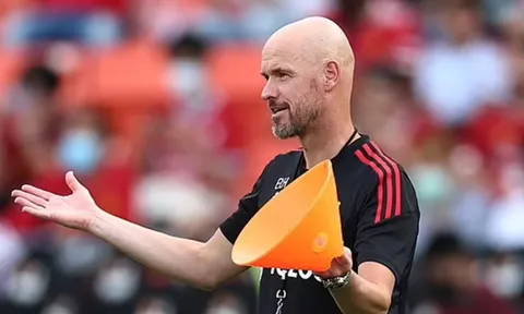 Ten Hag định gây sốc với "bom xịt" Chelsea