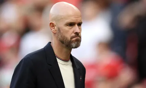 Ten Hag bị bắt bài