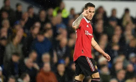 Ten Hag đã đúng! Tân binh Man Utd làm được điều Haaland không làm được