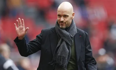 Ten Hag đang bước chân vào thảm họa