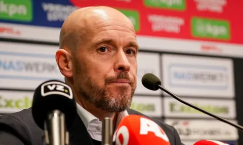 Ten Hag gây sốc, nhắm sao Chelsea cho Man Utd