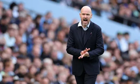 Ten Hag tàn nhẫn, 8 sao M.U nguy cơ 'bay màu'