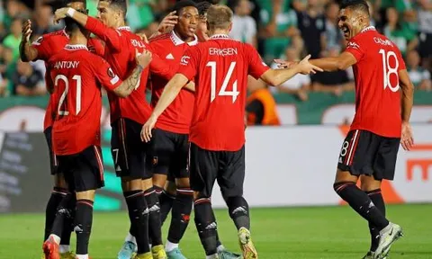 Ten Hag 'thay người như thần', M.U ngược dòng đầy kịch tính