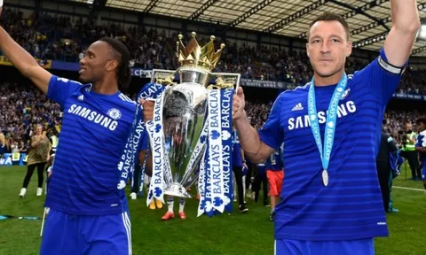 Terry và Drogba đồng loạt ca ngợi "lá chắn thép" của Chelsea