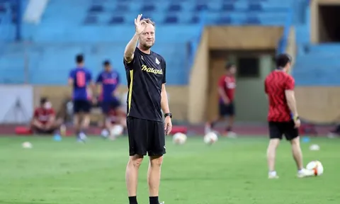 HLV Mano Polking, U23 Thái Lan thả lỏng trước khi đấu U23 Việt Nam