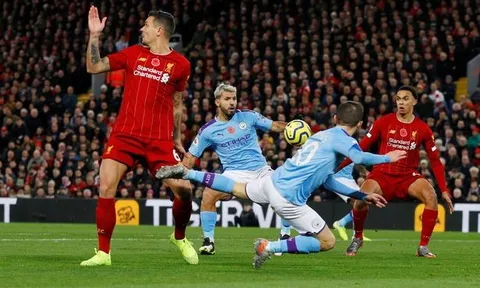 Thảm bại trước Liverpool, phòng thay đồ Man City u ám thế nào?