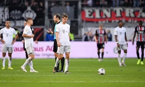 Thảm họa Frankfurt thực sự đã đẩy Bayern đến bờ vực thẳm