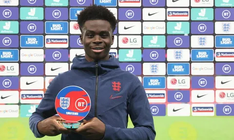 'Thần đồng' Arsenal xuất sắc giành MOTM ở lần thứ 2 ra sân cho tuyển Anh