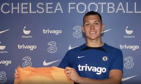 Thần đồng Chelsea hay thứ 2 thế giới