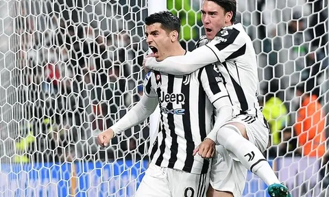 "Thần gỗ" đeo bám, nhưng Morata không tệ như NHM lầm tưởng