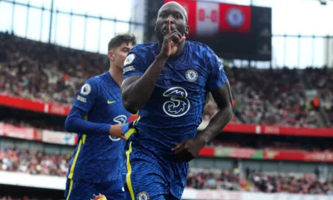 Thắng Arsenal, Lukaku tâng bốc 2 đồng đội ở Chelsea