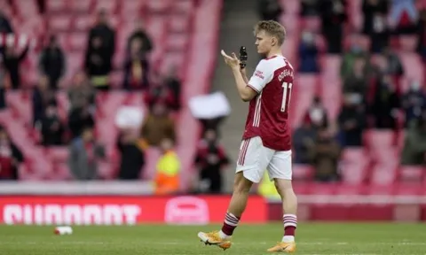 Thắng Brighton, HLV Arteta nói về tương lai của Odegaard