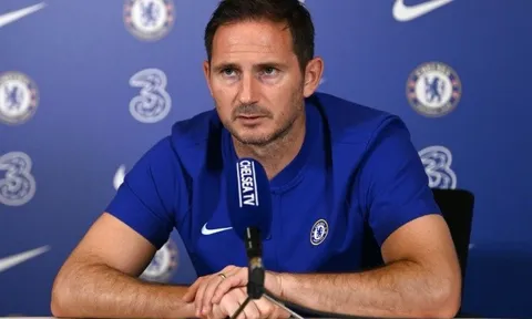 Thắng PSG, Solskjaer bộc lộ điều Lampard còn yếu kém ở Chelsea