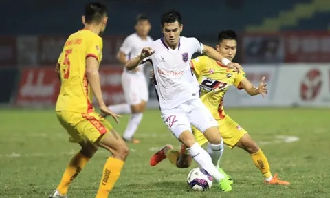 Nguyễn Tiến Linh lập công, Becamex Bình Dương thắng trận đầu ở V-League 2022
