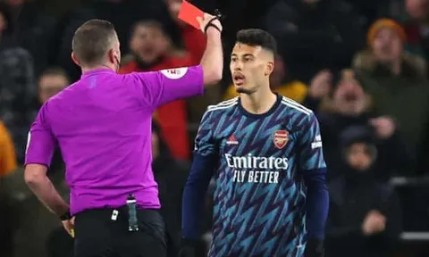 Thật sự điên rồ với số thẻ đỏ của Arsenal dưới thời Mikel Arteta