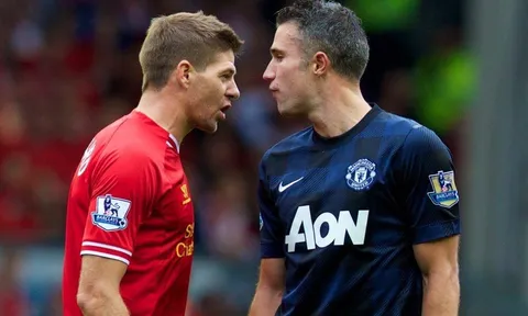 “Thật trớ trêu khi tôi thuộc biên chế M.U, nhưng thần tượng Steven Gerrard”