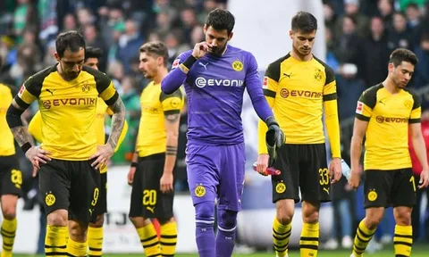 Thấy gì từ việc Borussia Dortmund sa sút?
