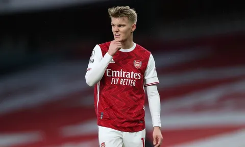 Thay Odegaard, Arsenal nhắm "Bruno Fernandes mới"