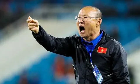 "Thầy Park đã mạo hiểm ở khu trung tuyến ĐT Việt Nam"